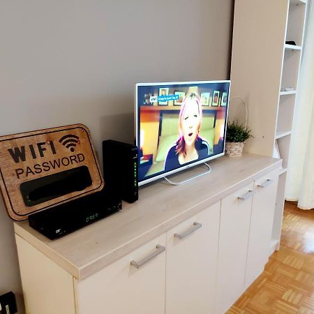 Red Brick Apartment Beograd Bagian luar foto