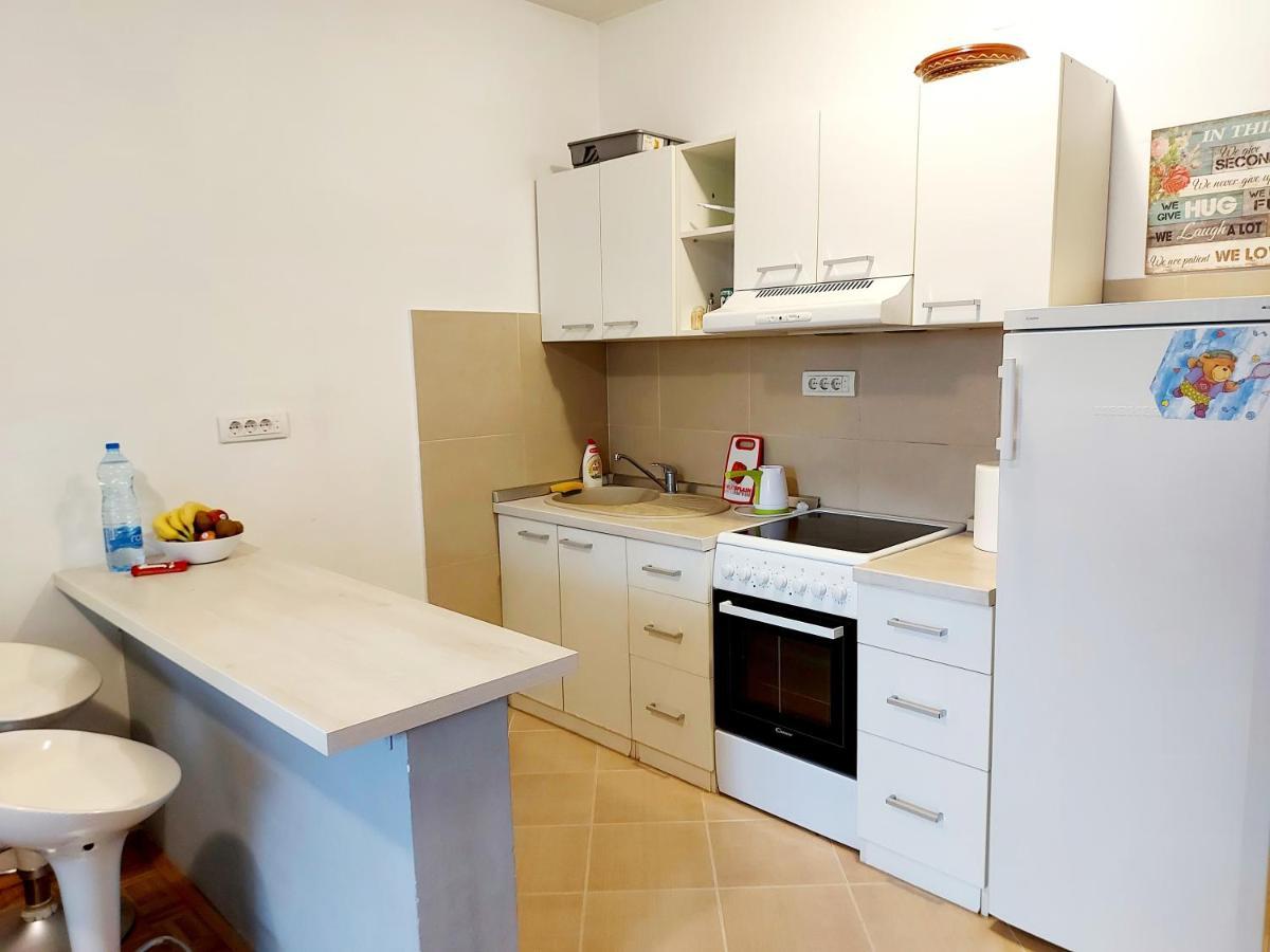 Red Brick Apartment Beograd Bagian luar foto