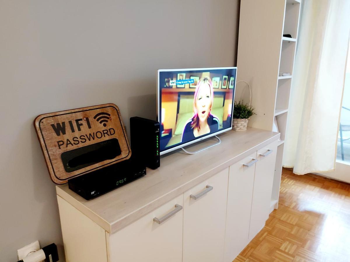 Red Brick Apartment Beograd Bagian luar foto